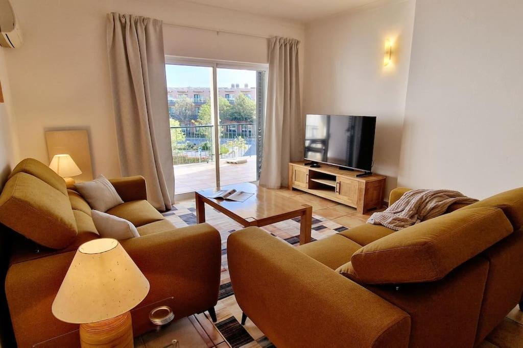 Jasmine Apartment Next To Meia Praia Beach Lagos Exteriér fotografie